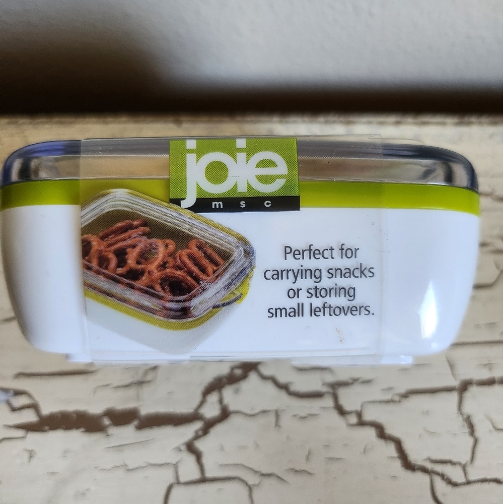 3/$15 NEW Joie MSC Snack & Store On The Go - Picture 2 of 3